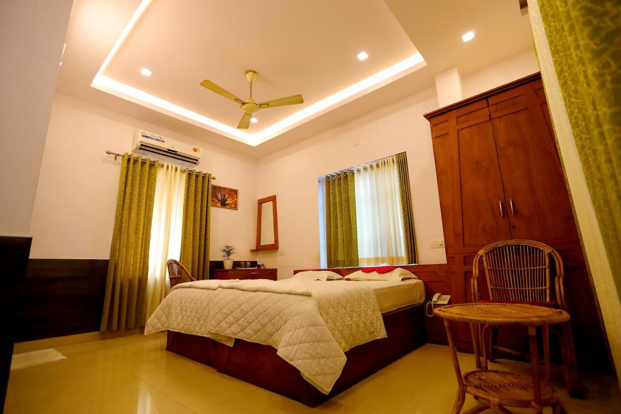נדומבסרי Sapphire Inn מראה חיצוני תמונה