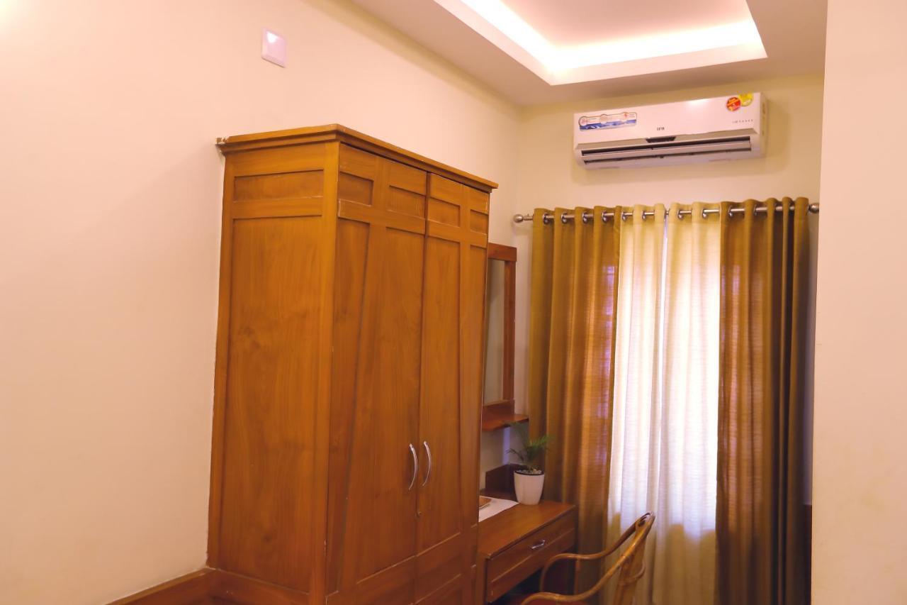 נדומבסרי Sapphire Inn מראה חיצוני תמונה