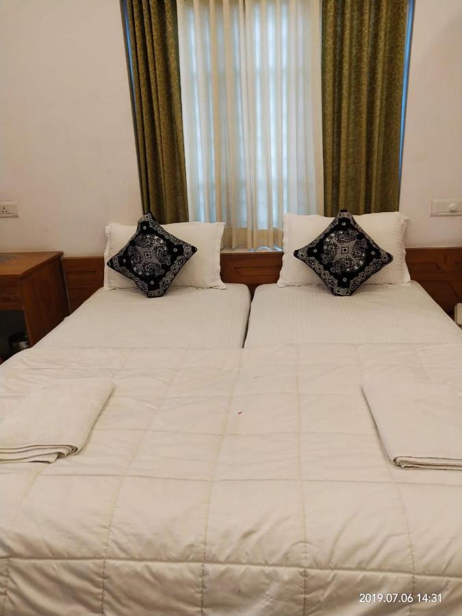 נדומבסרי Sapphire Inn מראה חיצוני תמונה