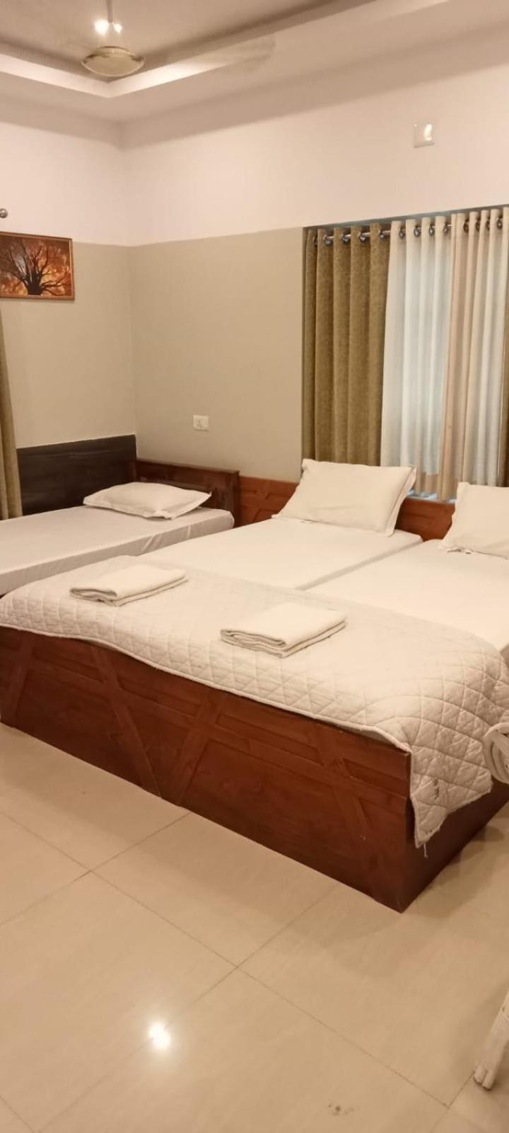 נדומבסרי Sapphire Inn מראה חיצוני תמונה